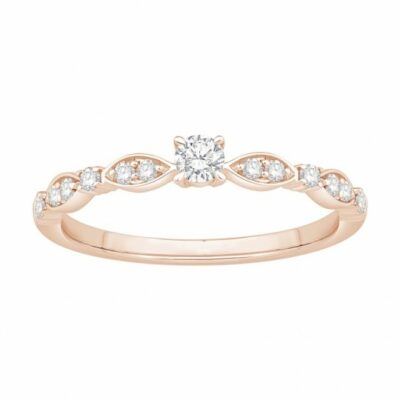 bague de fiançailles en or rose avec diamants