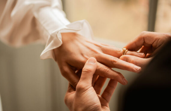 shooting-mariage-chateau-pujolet-bijouterie-joaiillerie-mohedano