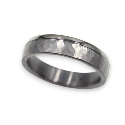 Bague en Tantale pur - Artémis 5mm Finition Martelée et Shiny